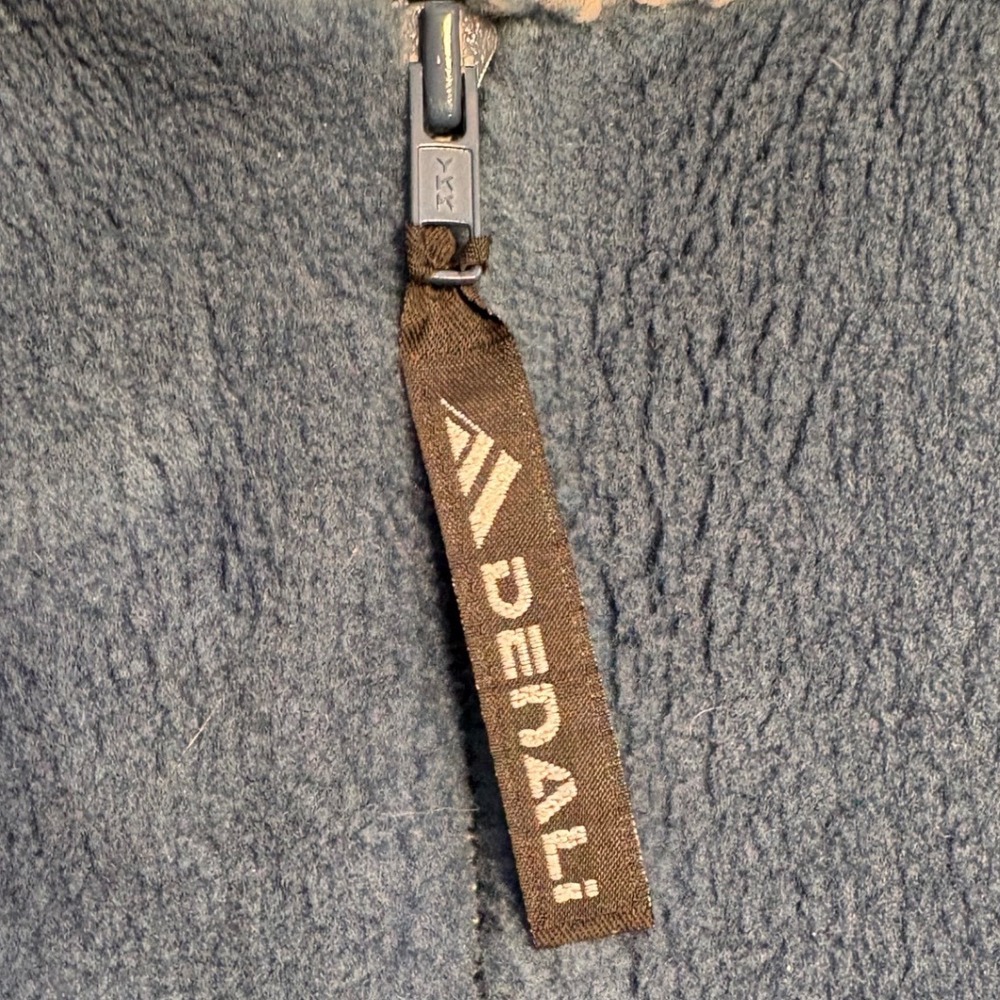 Denali VINTAGE Unisex Fleece Vest Blue Winter Village Mountain Scene Full Zip L - Picture 3 of 8